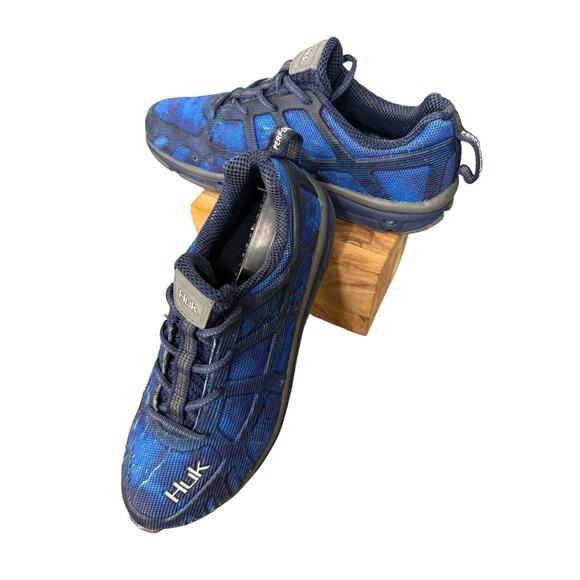 Huk Other - Huk Attack - Men's Size 8 Performance Lace Up Athletic Fishing Shoes - Blue